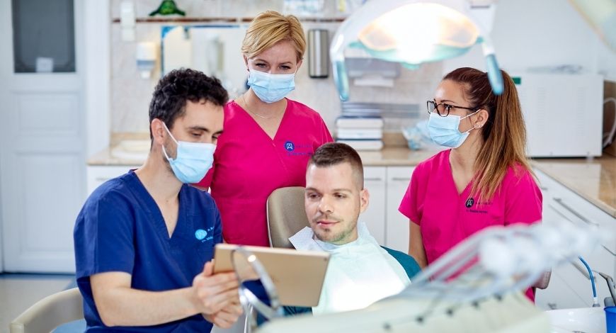 Minden, amit tudni szeretne a láthatatlan fogszabályozásról az Artdent Fogászattól!